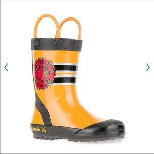 KAMIK Rainboots Fireman Yellow NWT